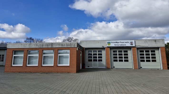 Wo befindet sich das Feuerwehrhaus Scharnebeck?