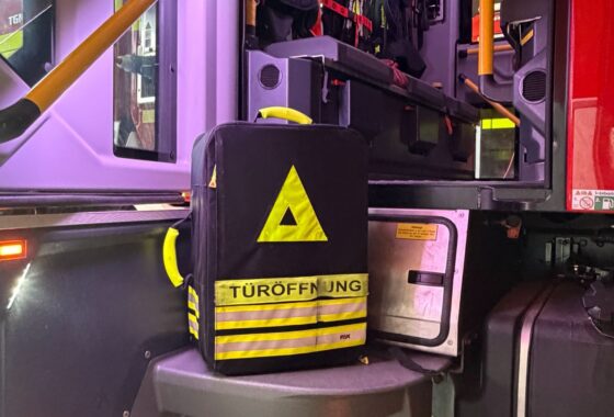 H1Y - Tür öffnen mit Rettungsdienst